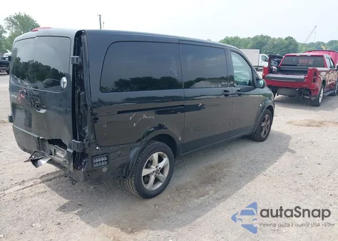 2018 Mercedes-Benz Metris из США, поврежденный, VIN WD4PG2EE0J3460906